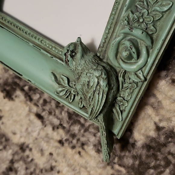 Bird accented picture frames - Picture 3 of 9